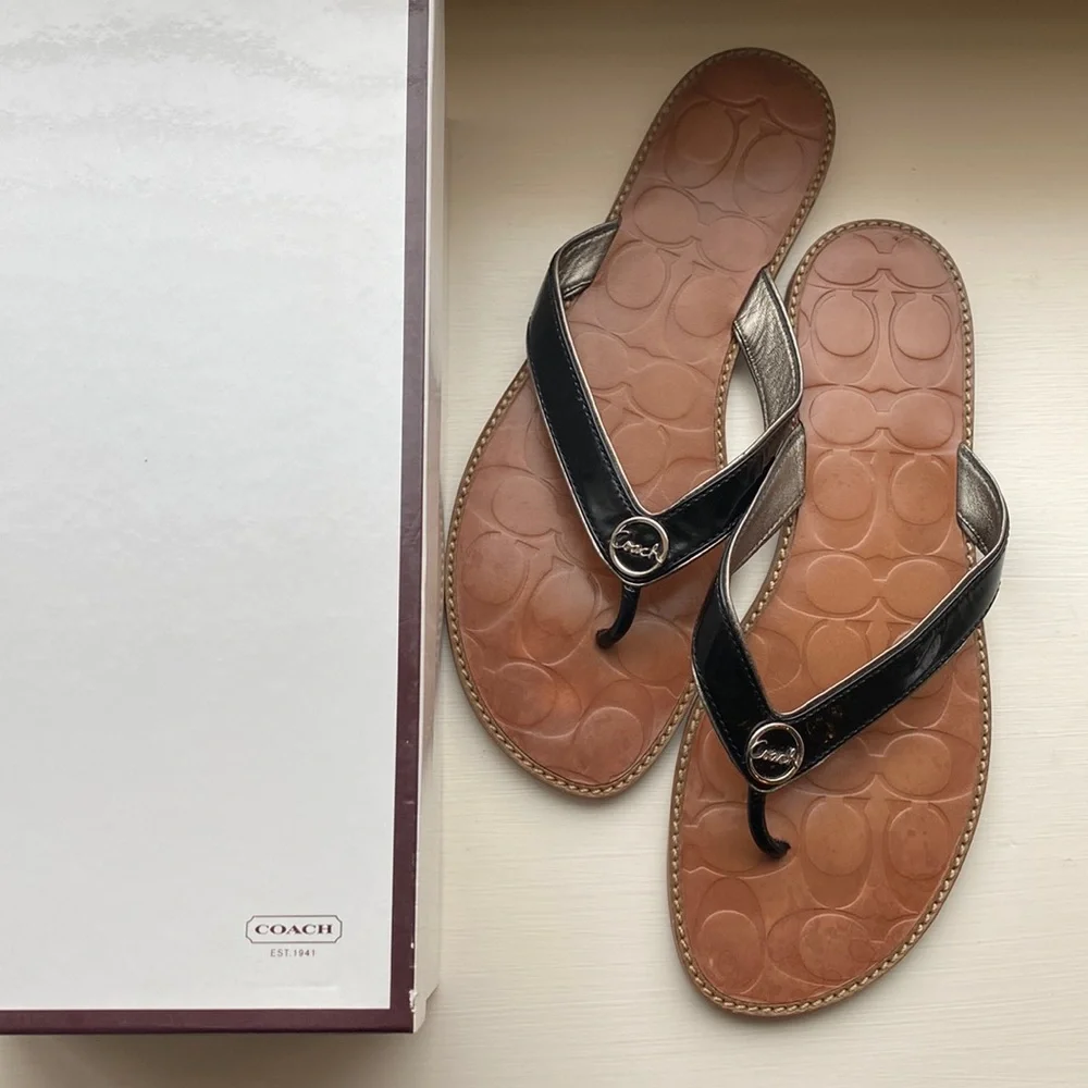 COACH Deney Embossed Calf Sandal - 10B - Picture 3 of 10